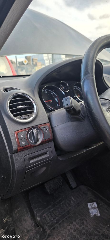 Opel Antara - 13