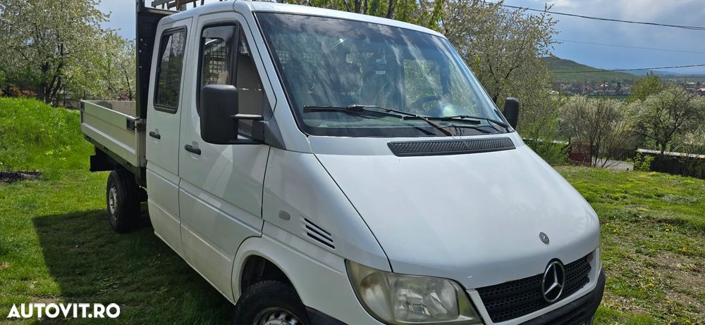 Mercedes-Benz Sprinter - 1