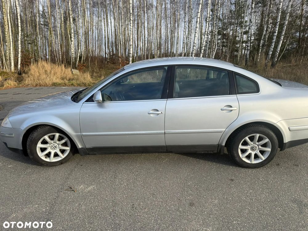 Volkswagen Passat 1.9 TDI Comfortline - 3