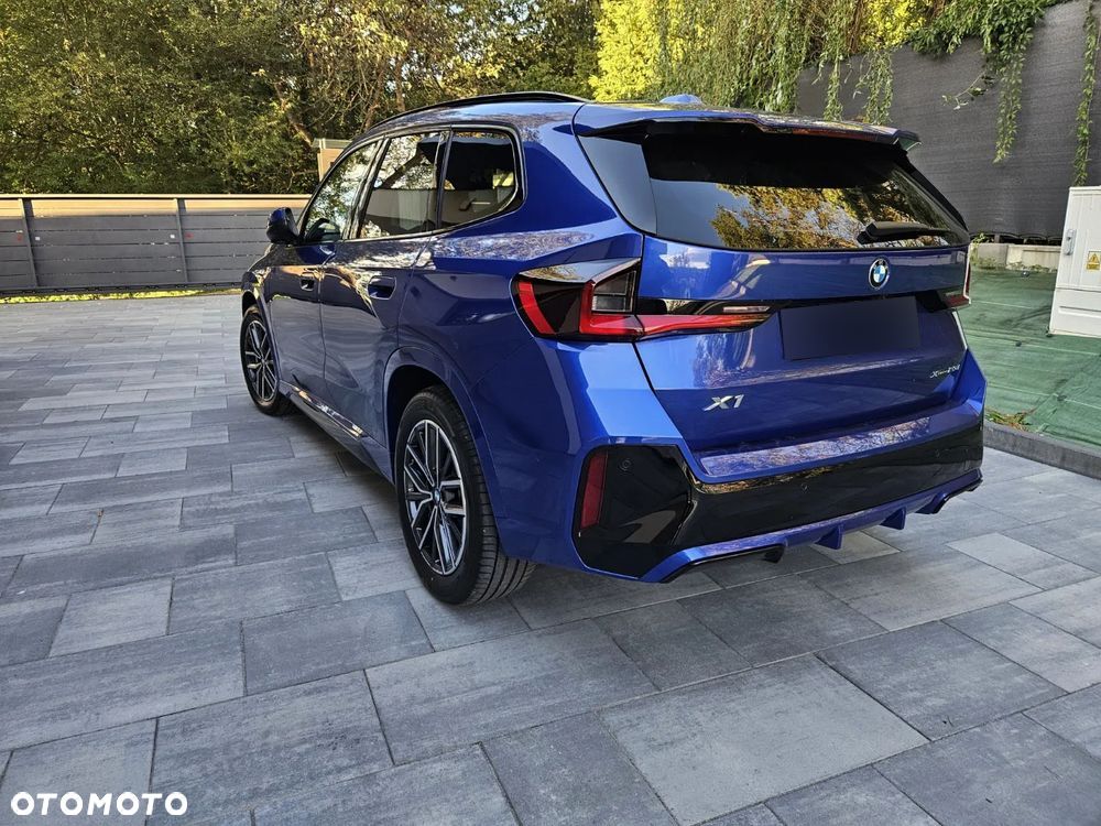 BMW X1 - 1