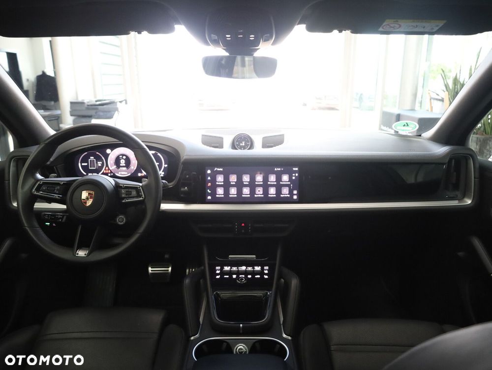 Porsche Cayenne - 9