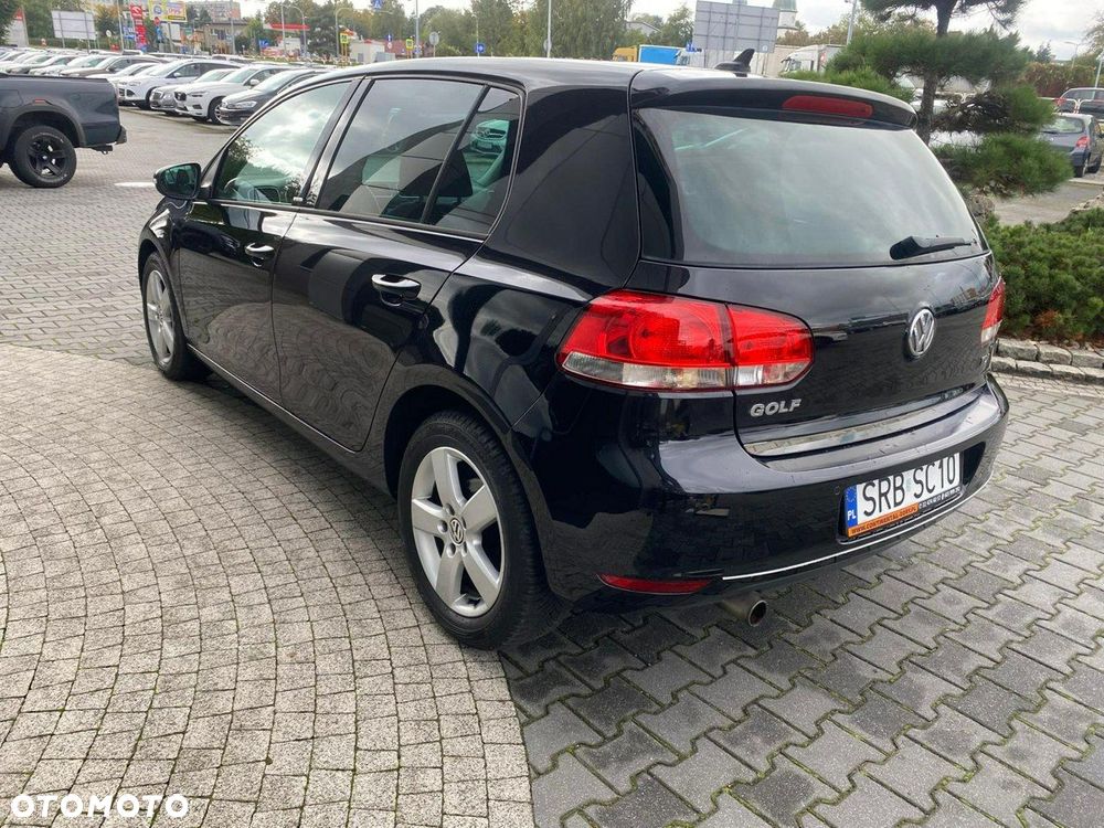Volkswagen Golf 1.6 TDI DPF BlueMotion Technology Comfortline - 5