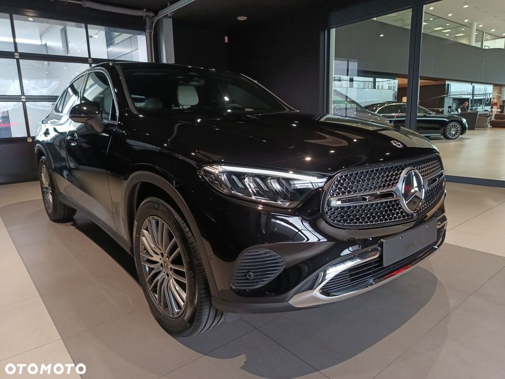 Mercedes-Benz GLC - 4