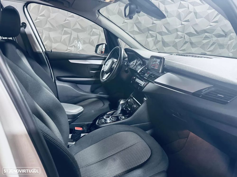 BMW 218 Gran Tourer d Aut. Luxury Line - 17