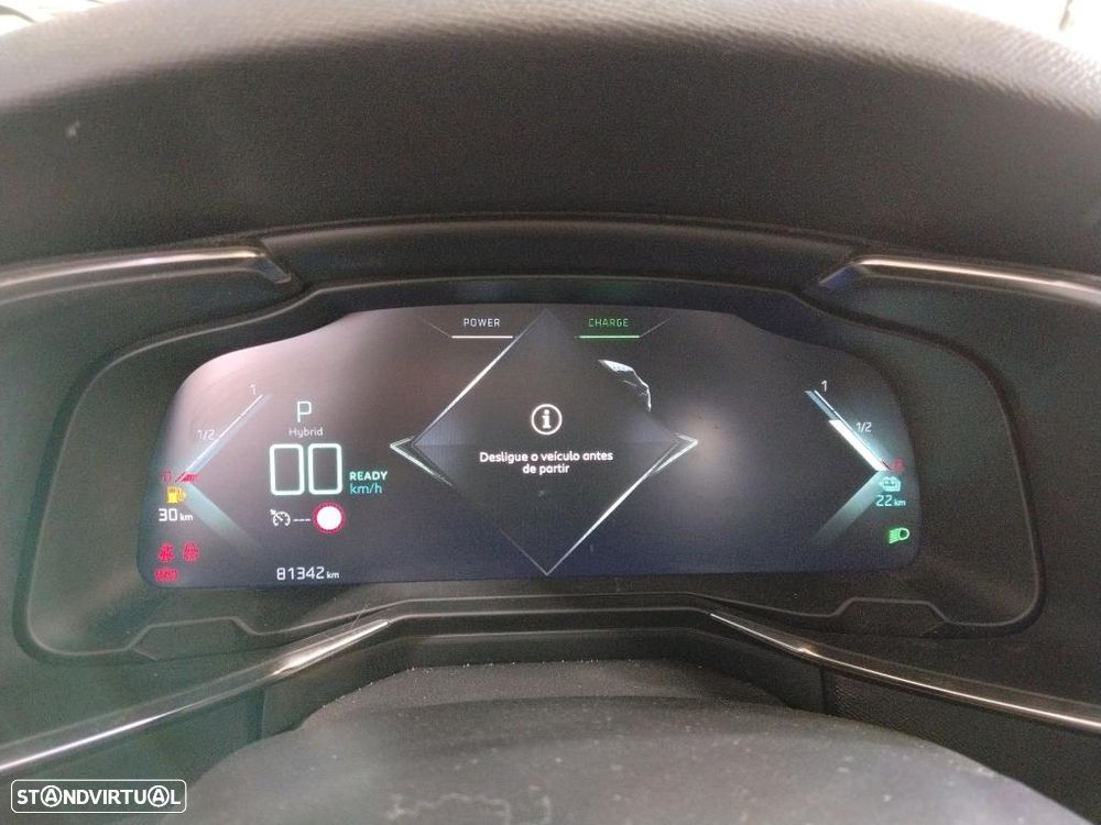 DS DS7 Crossback E-Tense Performance Line EAT8 - 7