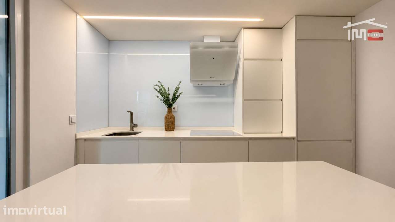 Moradia T2+1 Renovada | Garagem | 2 Suites | Logradouro | Anexo | T... - Grande imagem: 5/39