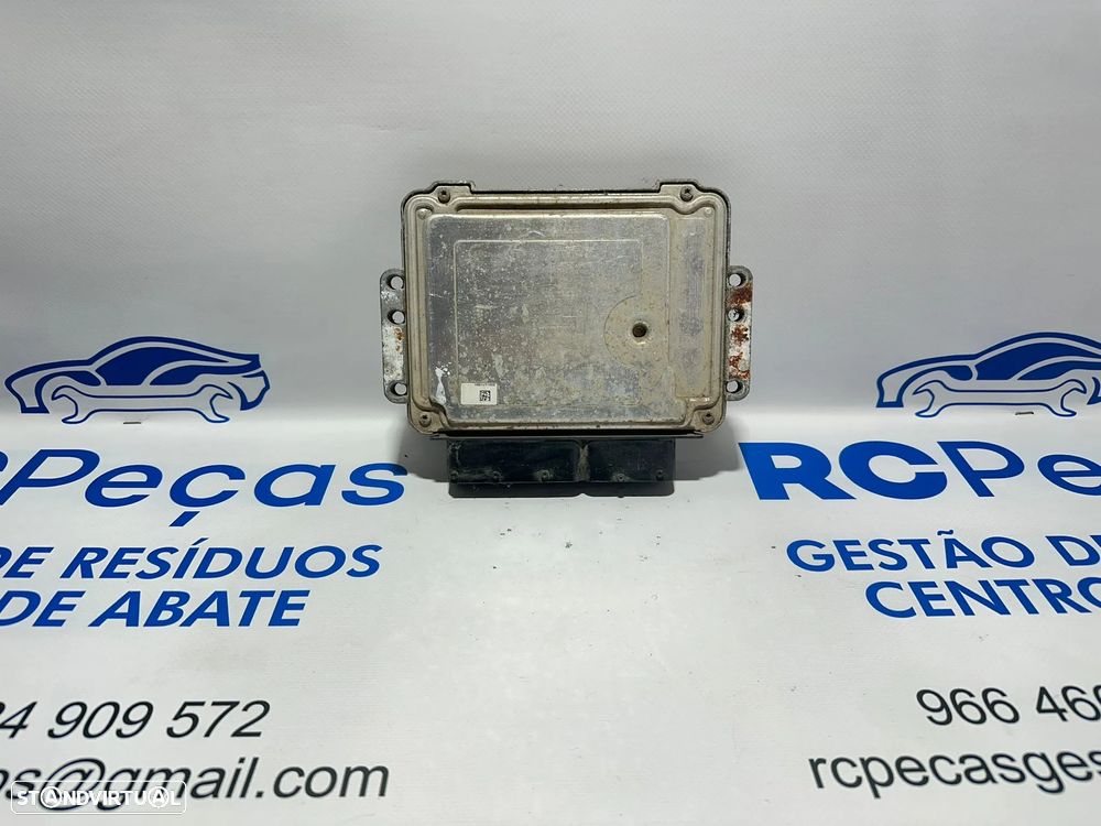 .Centralina Motor Bosch Opel Astra H 1.9 CDTi Z19DTH 55566278 0281014451 2004 - 2010 - 4