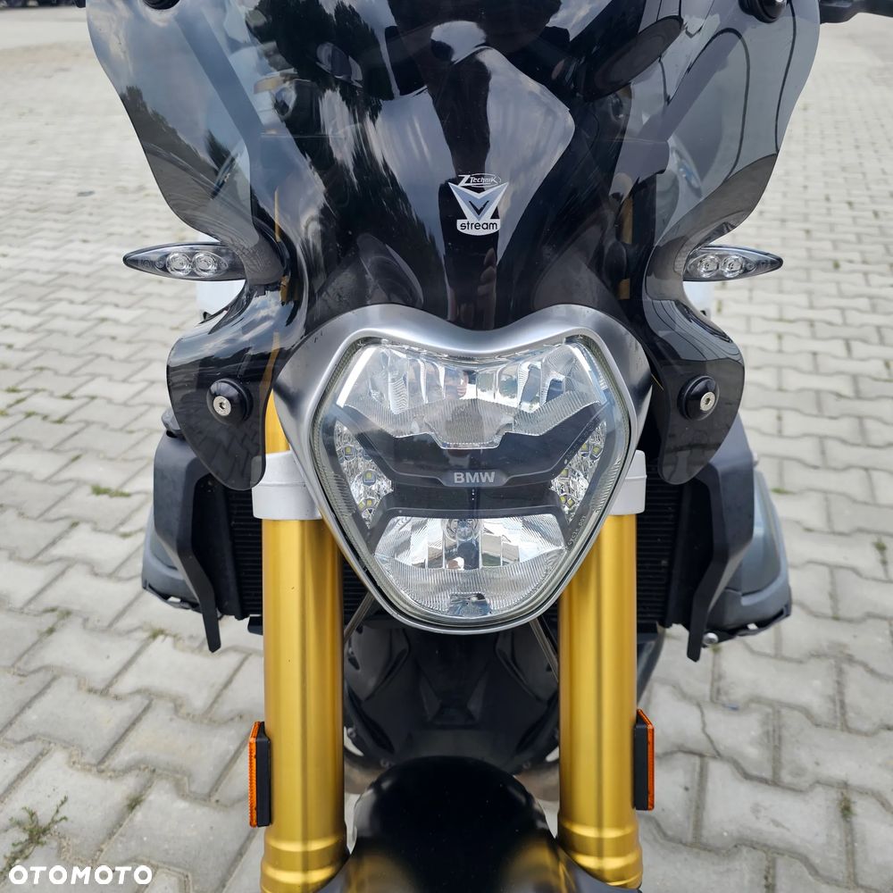 BMW R - 7