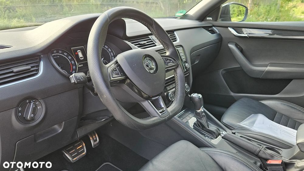 Skoda Octavia 2.0 TDI (Green tec) DSG RS - 20