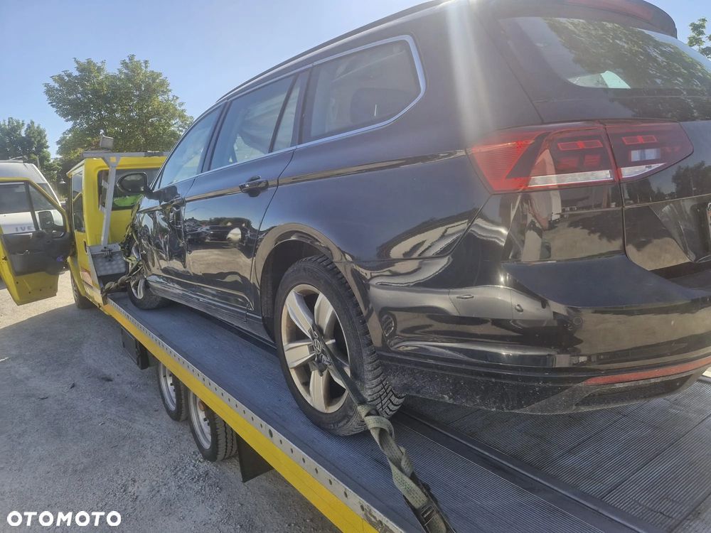 Volkswagen Passat 2.0 TDI SCR DSG Business - 7