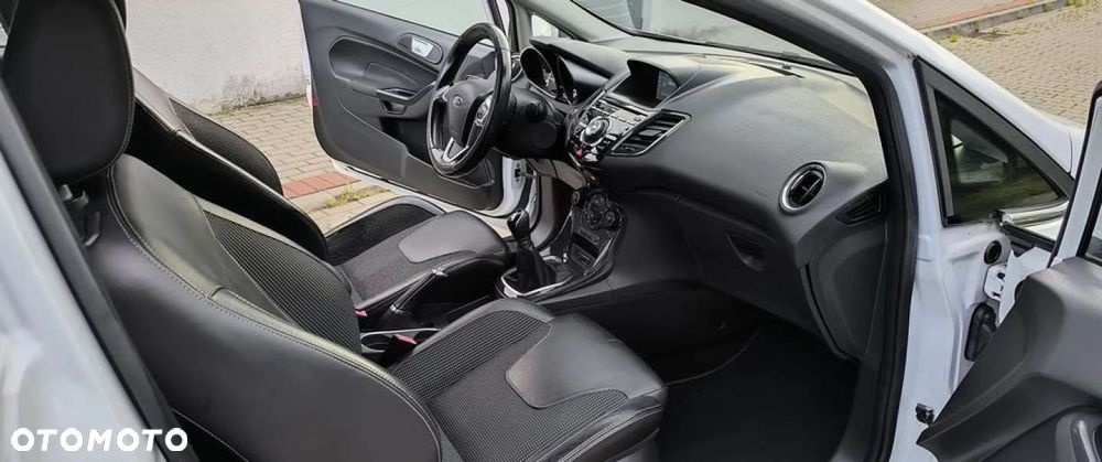 Ford Fiesta 1.6 TDCi Platinium X (Sport) - 31