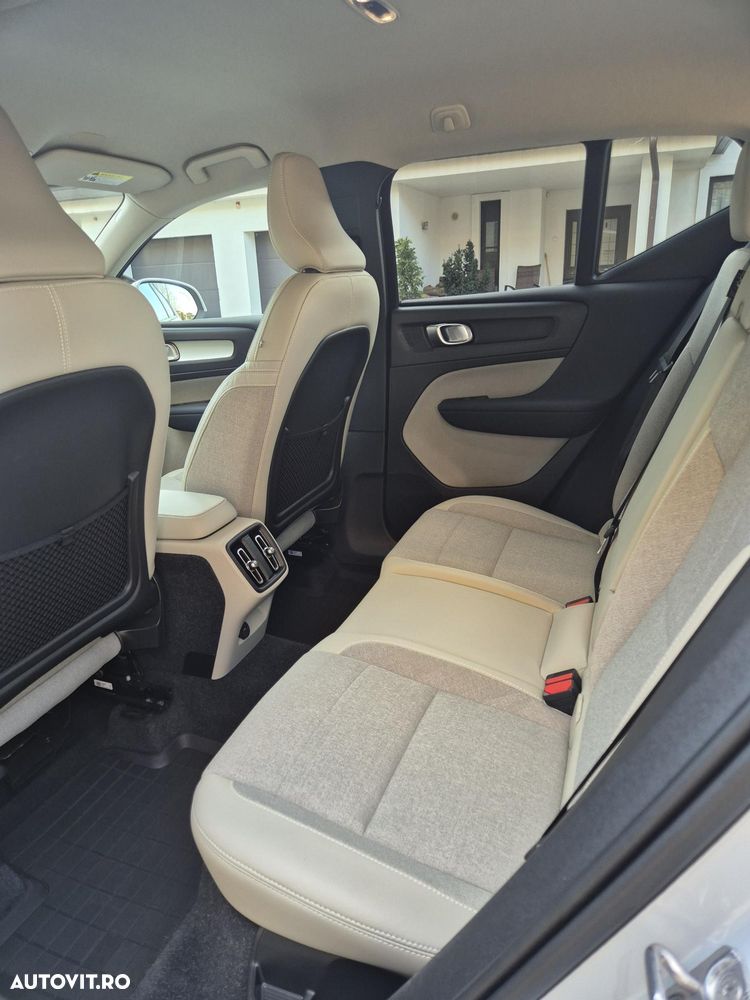 Volvo XC 40 - 6