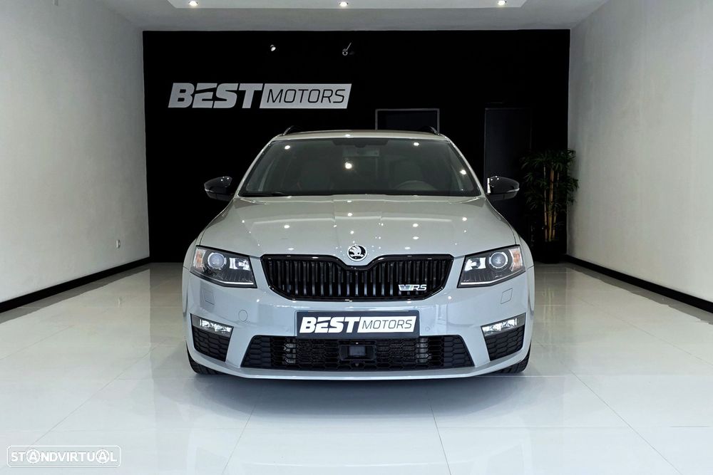 Skoda Octavia Break 2.0 TDI RS DSG - 2