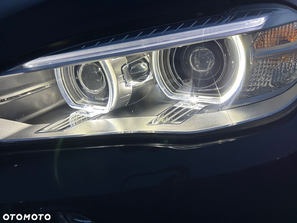 BMW X5 xDrive25d Sport-Aut - 25