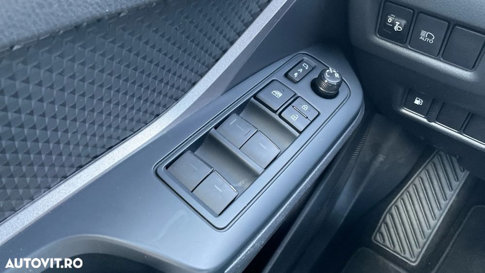 Toyota C-HR 1.8 HSD 122 CP 4x2 CVT Core - 34