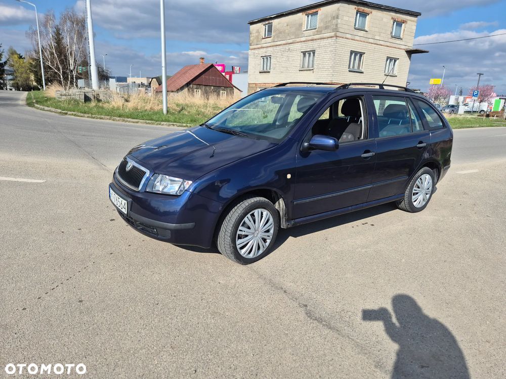 Skoda Fabia - 8