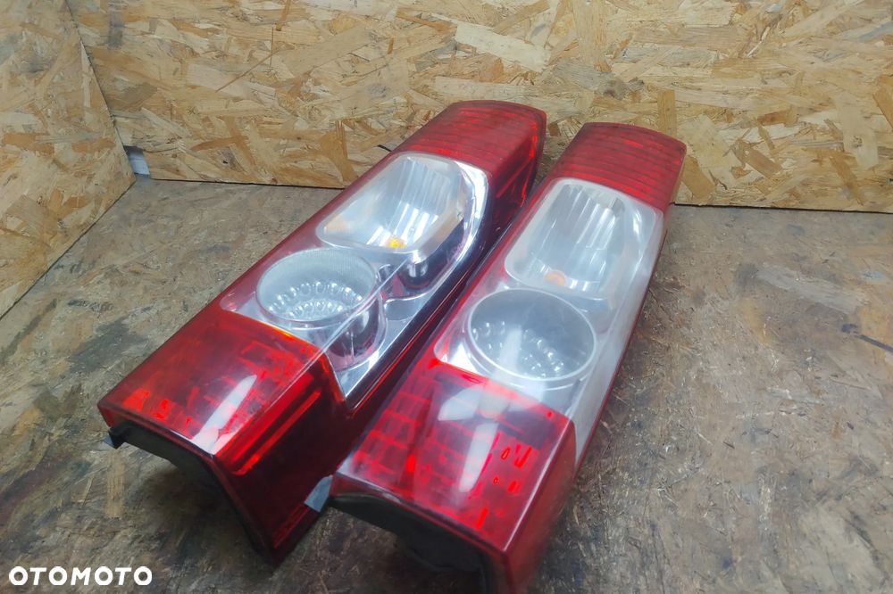 lampa tył prawa tylna kompletna do Fiat Ducato III 06-14r BOXER JUMPER II 06-14r - 1