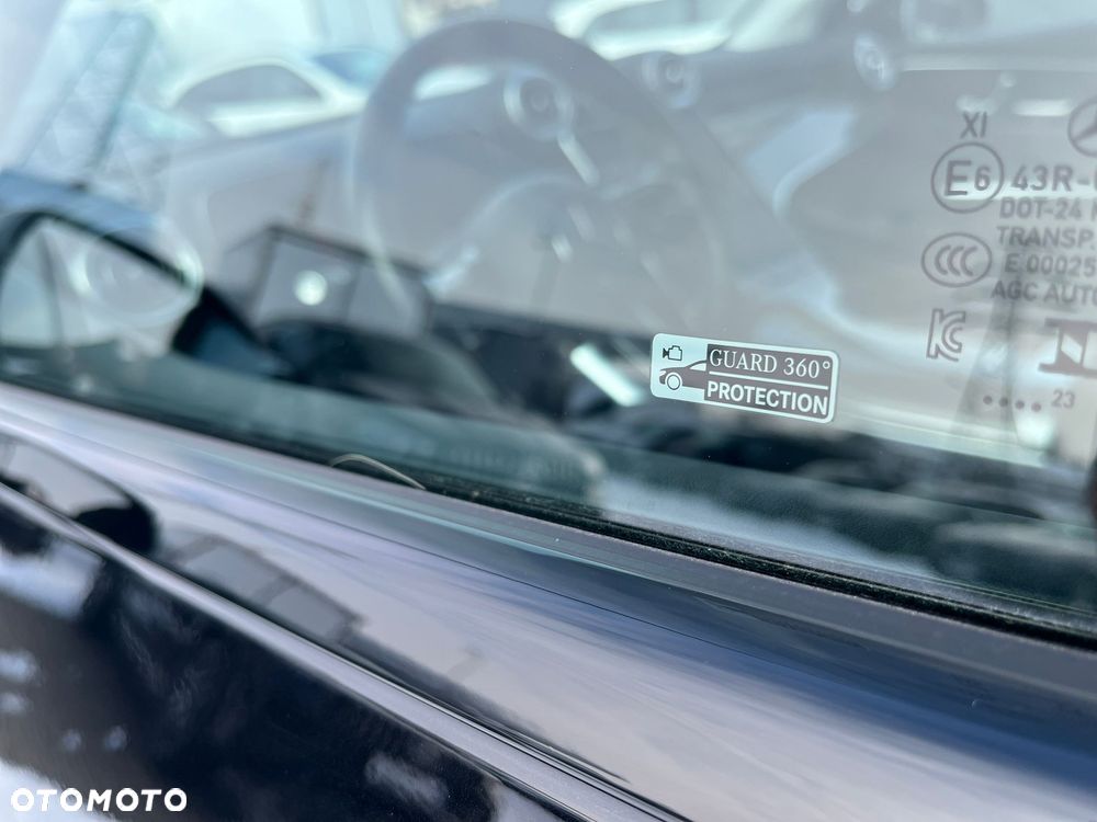 Mercedes-Benz GLC 300 e PHEV 4-Matic AMG Line - 34