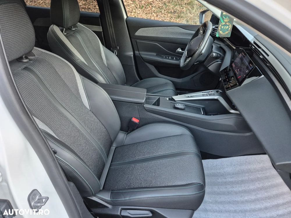 Peugeot 308 SW BlueHDi 130 EAT8 Allure Pack - 14