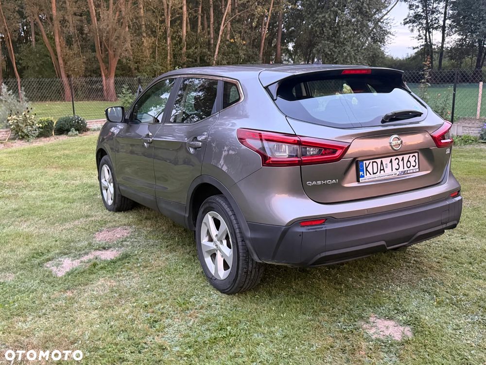 Nissan Qashqai 1.2 DIG-T Acenta EU6 - 6