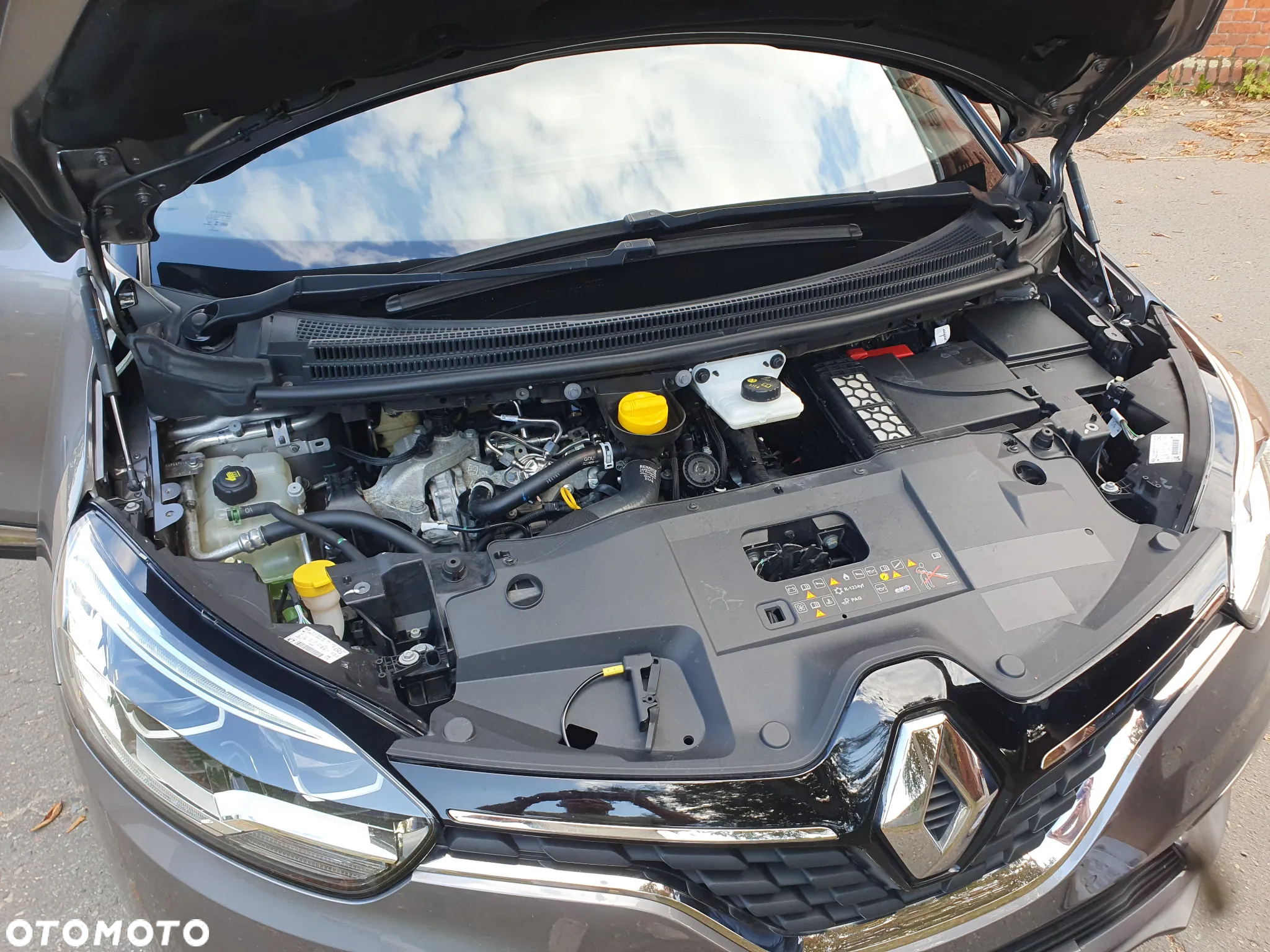 Renault Scenic ENERGY TCe 140 INTENS - 21