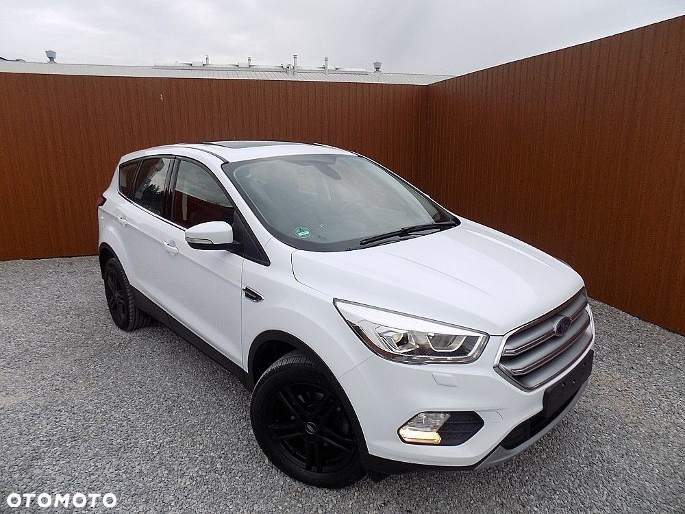 Ford Kuga 1.5 EcoBoost FWD Titanium ASS - 1