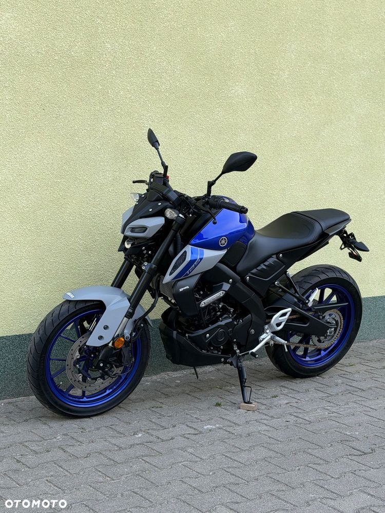 Yamaha MT - 27