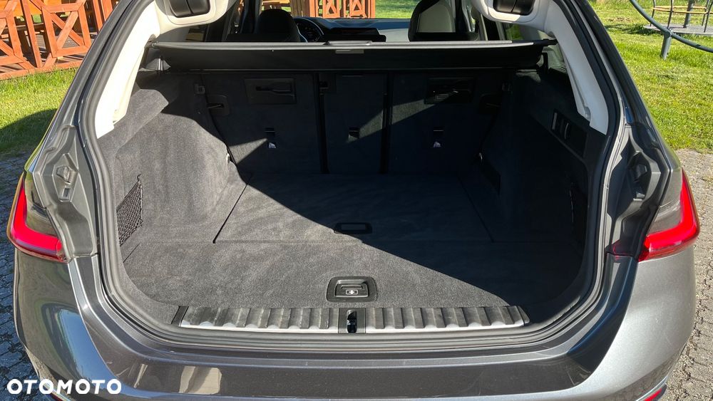 BMW Seria 3 320d Luxury Line Purity sport - 14