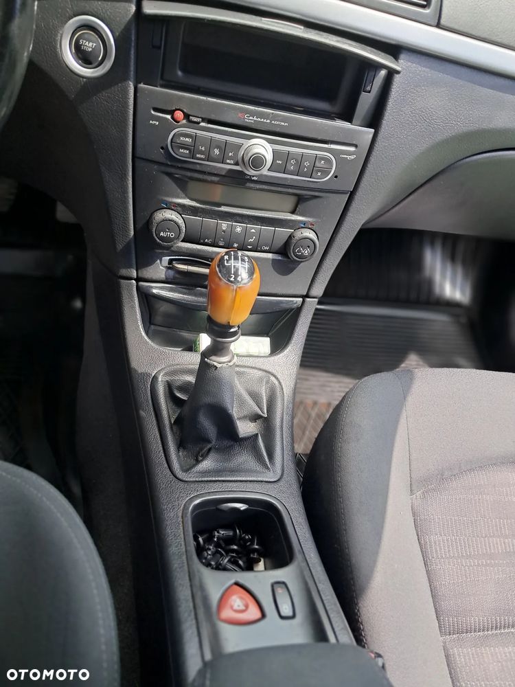 Renault Laguna 1.9 dCi Confort Expression - 13