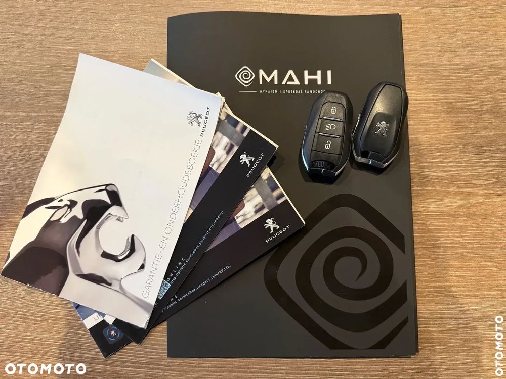 Peugeot 208 PureTech 100 EAT8 Allure Pack - 27