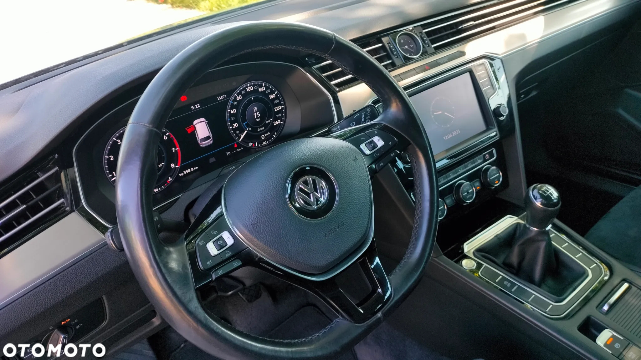 Volkswagen Passat - 18