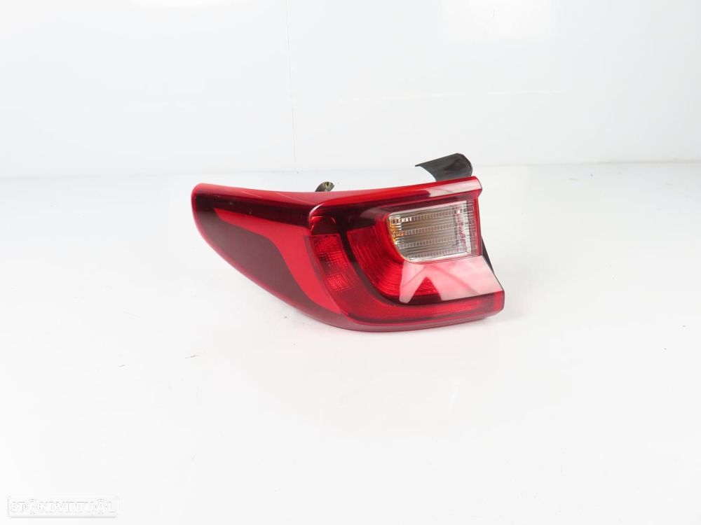 Farolim Esquerdo/Trás Usado / Original KIA STONIC (YB) 92401H8400 - 1