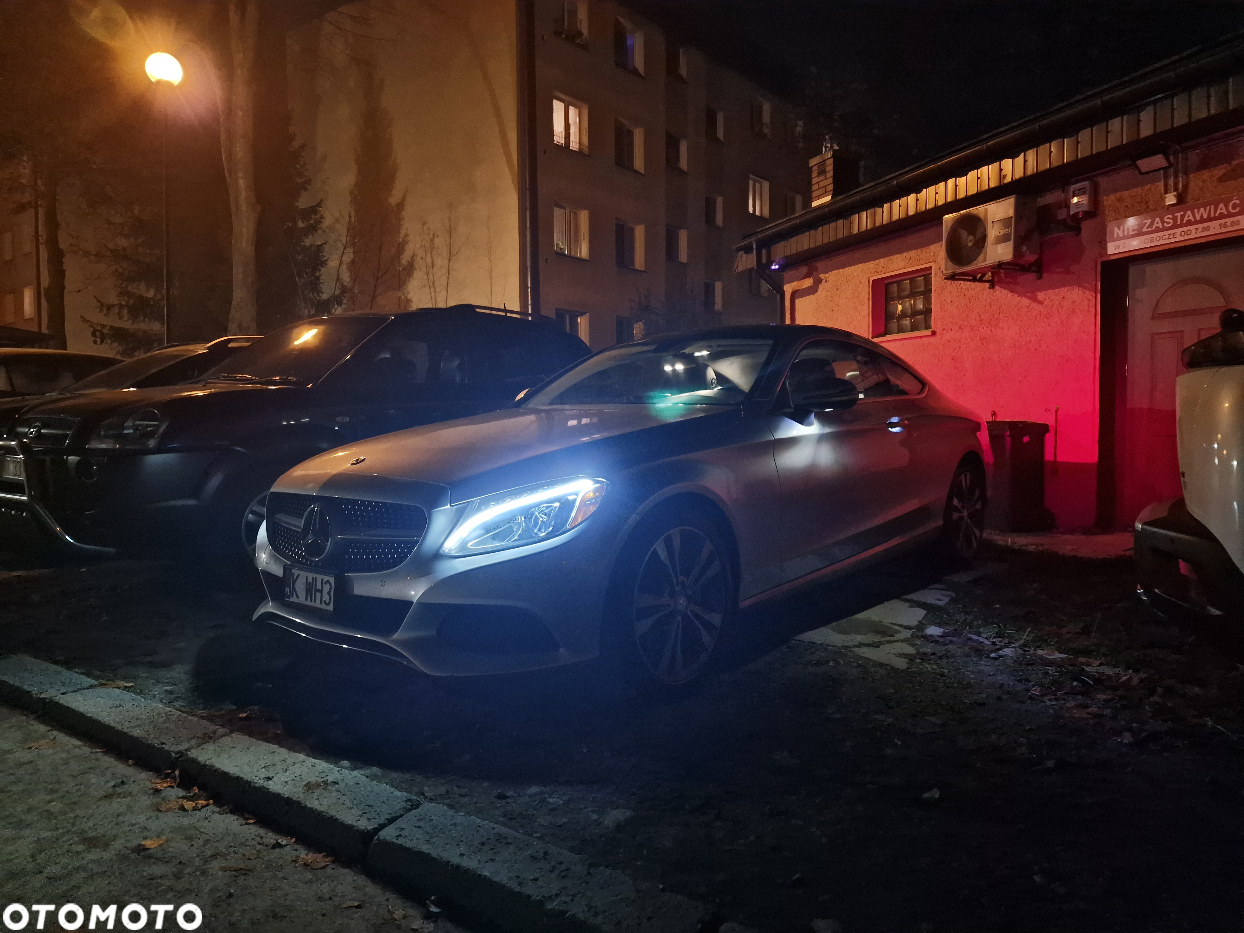Mercedes-Benz Klasa C 300 Coupe 7G-TRONIC - 17