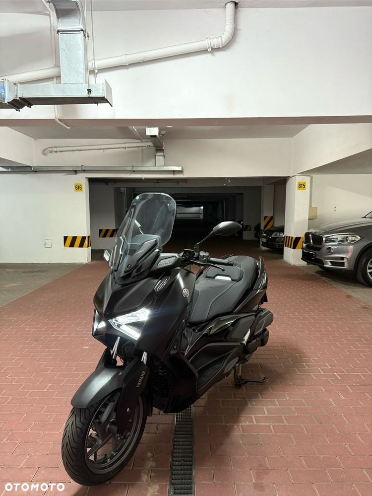 Yamaha X-max - 1