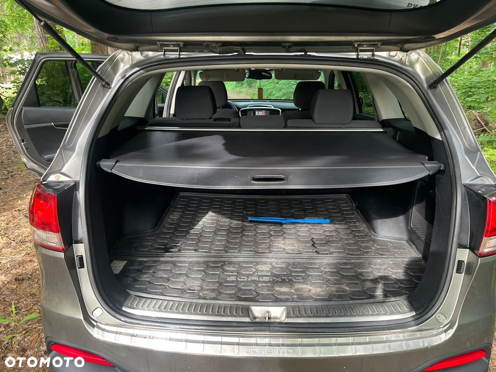 Kia Sorento - 9