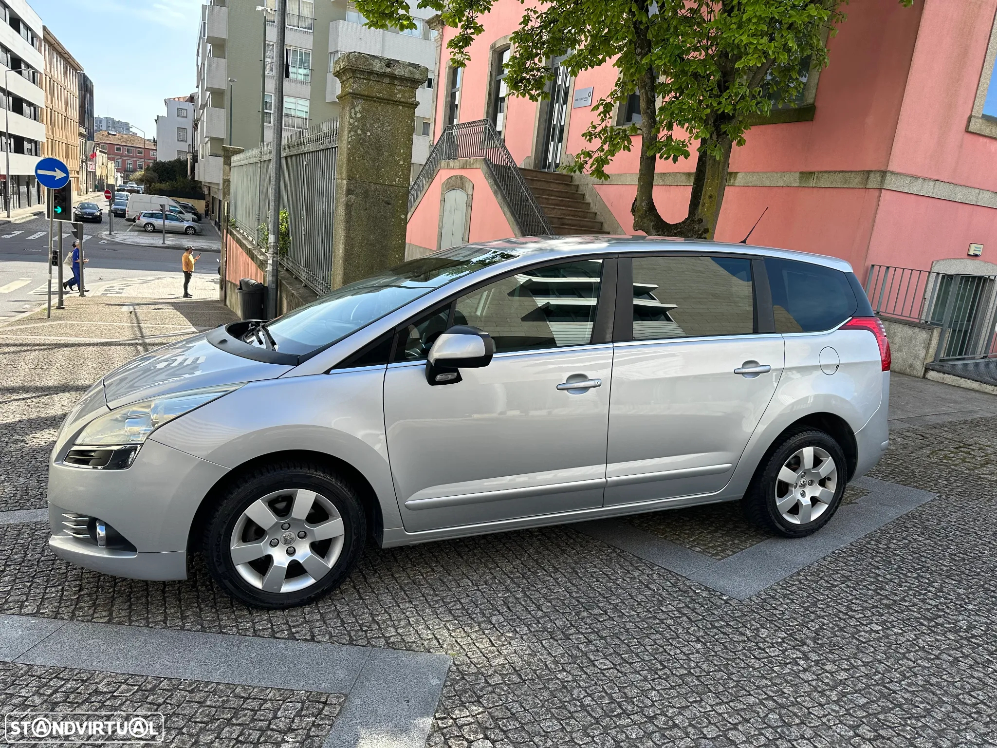 Peugeot 5008 1.6 HDi Executive - 2