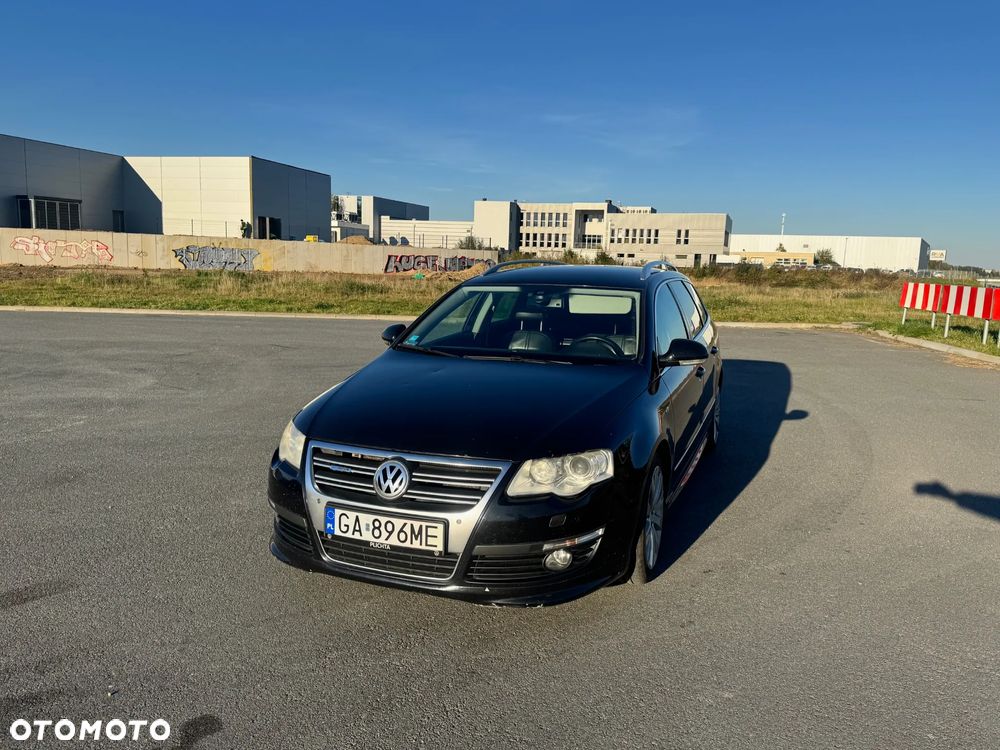 Volkswagen Passat Variant 2.0 TDI DPF R-Line Edition Plus - 12