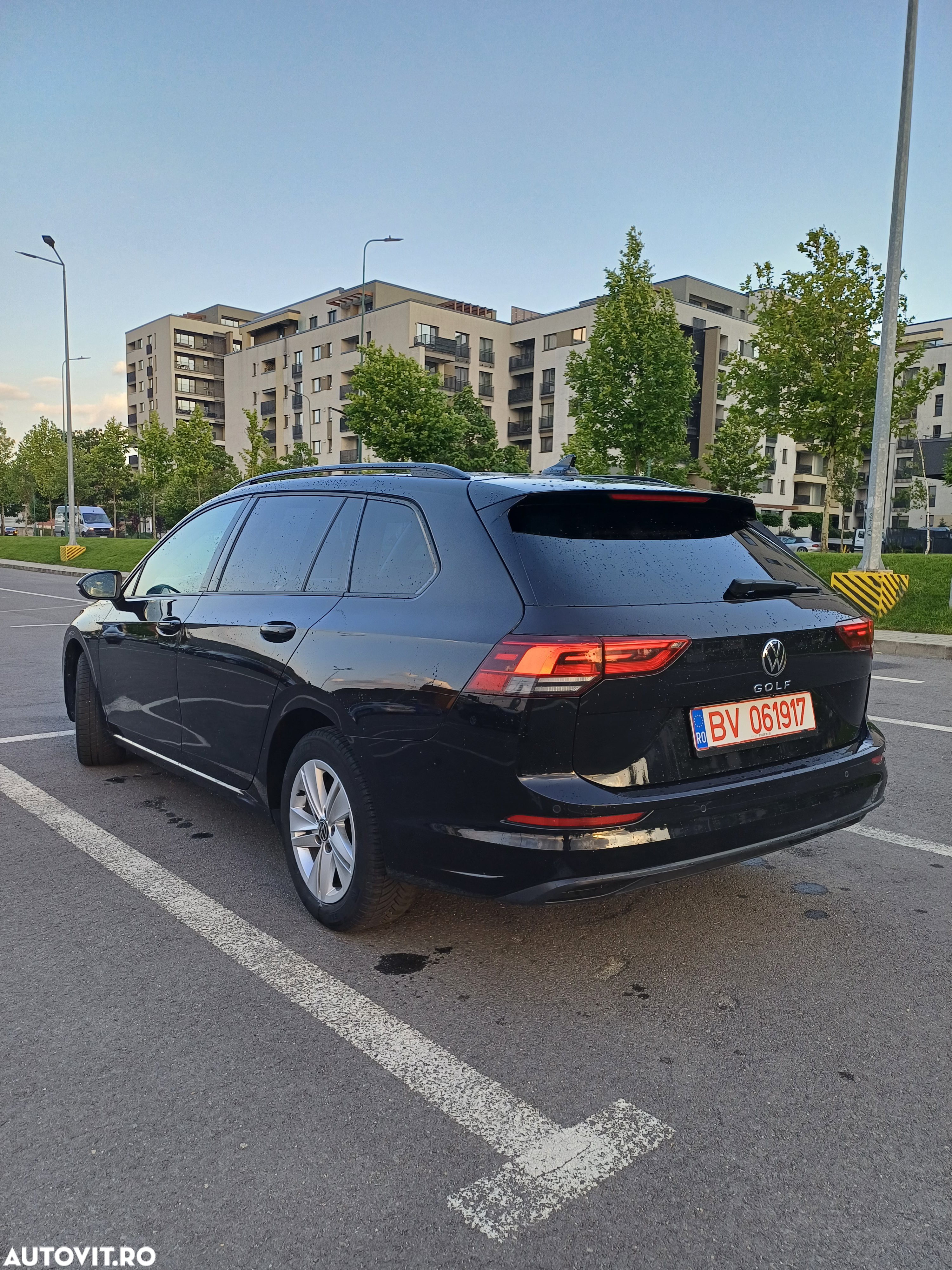 Volkswagen Golf Variant 2.0 TDI 116CP Life - 5