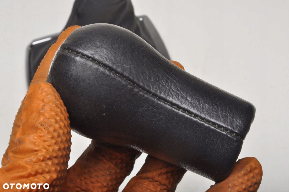 COROLLA VERSO II MIESZEK GAŁKA ZMIANY BIEGÓW - 3