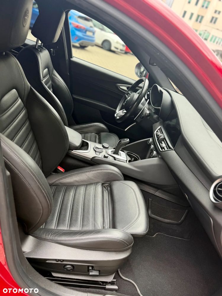 Alfa Romeo Giulia 2.0 Turbo Veloce Q4 - 20