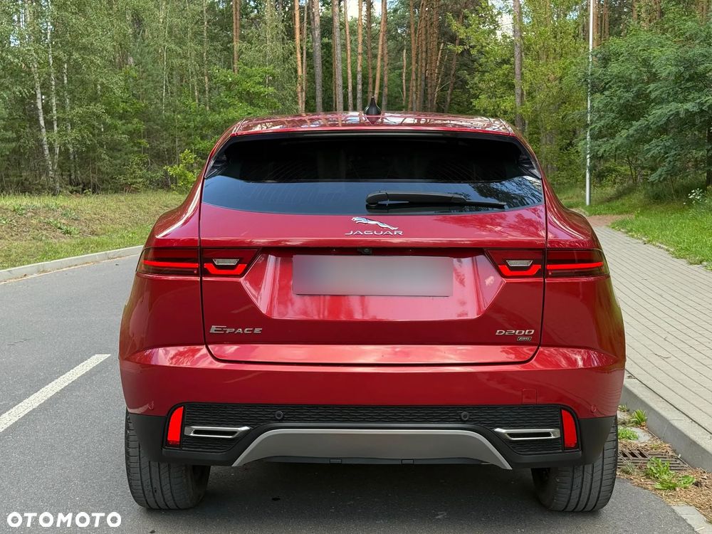 Jaguar E-Pace 2.0 D200 mHEV AWD - 9