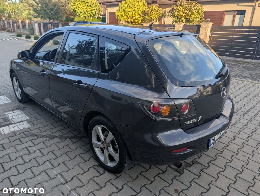 Mazda 3 - 5