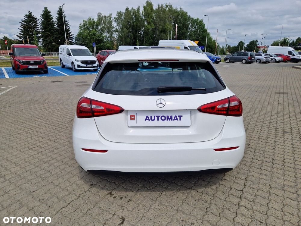 Mercedes-Benz Klasa A 180 Style 7G-DCT - 11