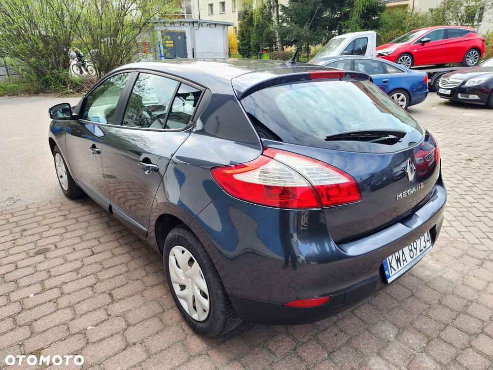 Renault Megane 1.6 16V 110 Authentique - 6