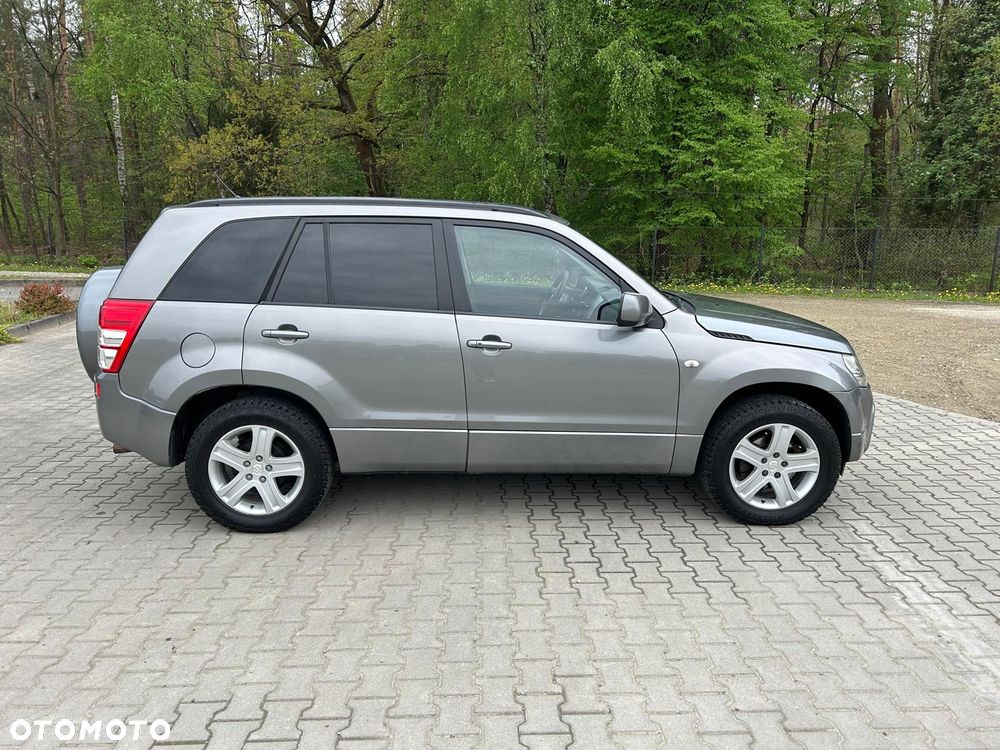 Suzuki Grand Vitara - 14