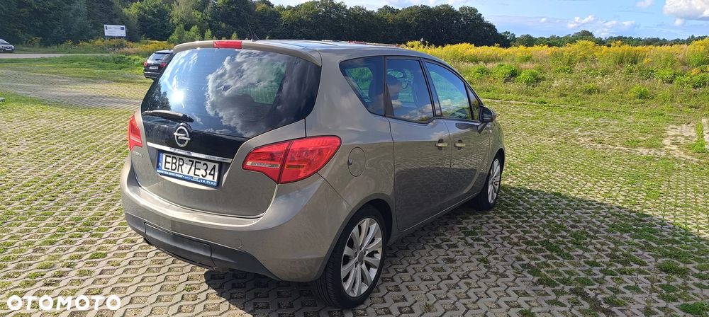 Opel Meriva - 8