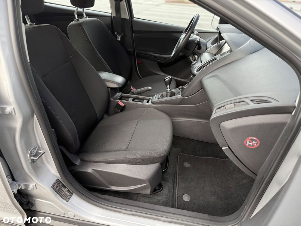 Ford Focus - 17