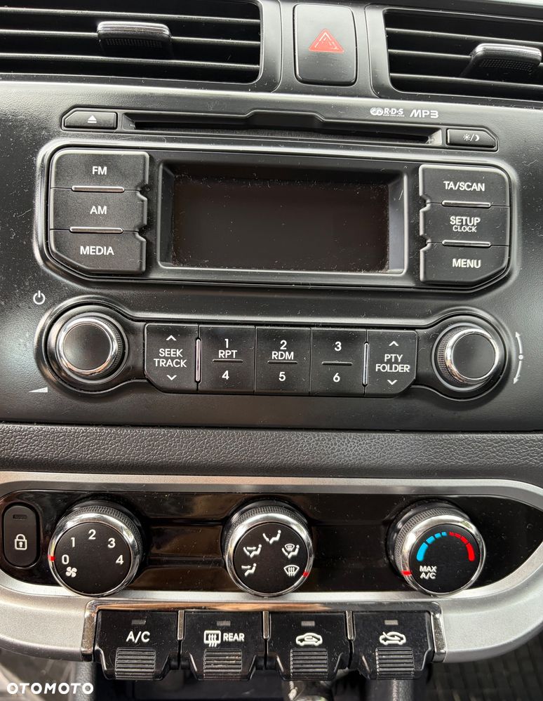 Kia Rio 1.1 crdi M - 5