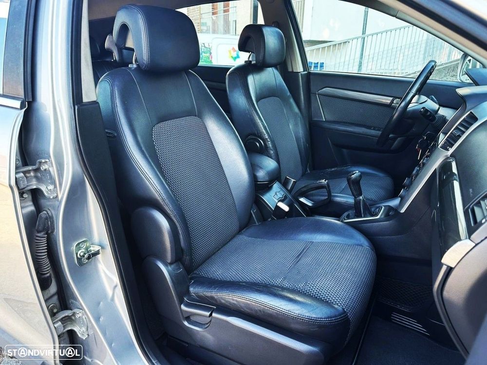 Chevrolet Captiva 2.0 VCDi Seven 7L - 14