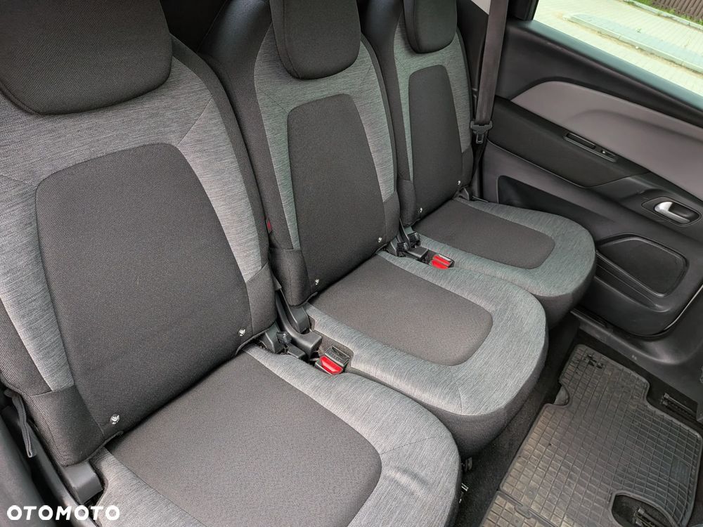 Citroën C4 Picasso - 15
